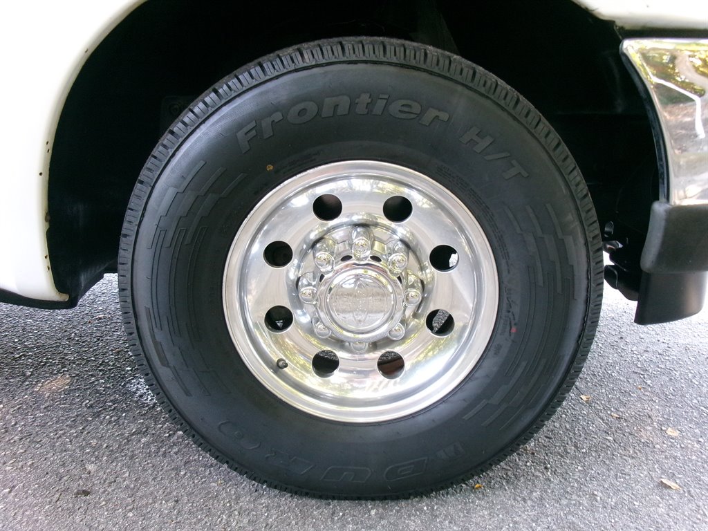 2001 Ford F-250 - $14,995