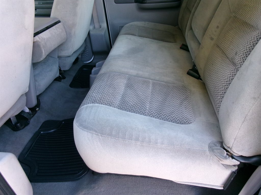 2001 Ford F-250 - $14,995