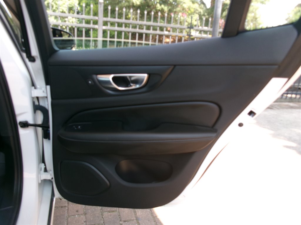 2024 Volvo S60 - $36,990