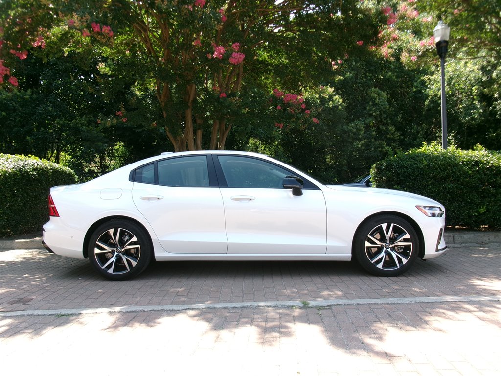 2024 Volvo S60 - $36,990