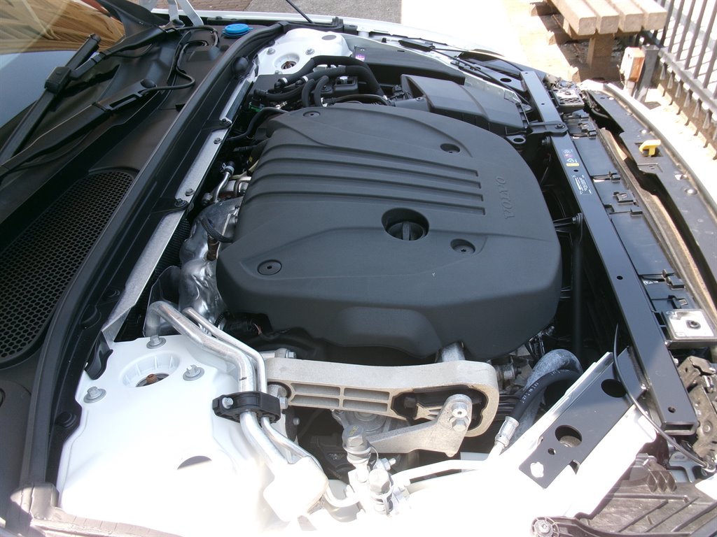 2024 Volvo S60 - $36,990