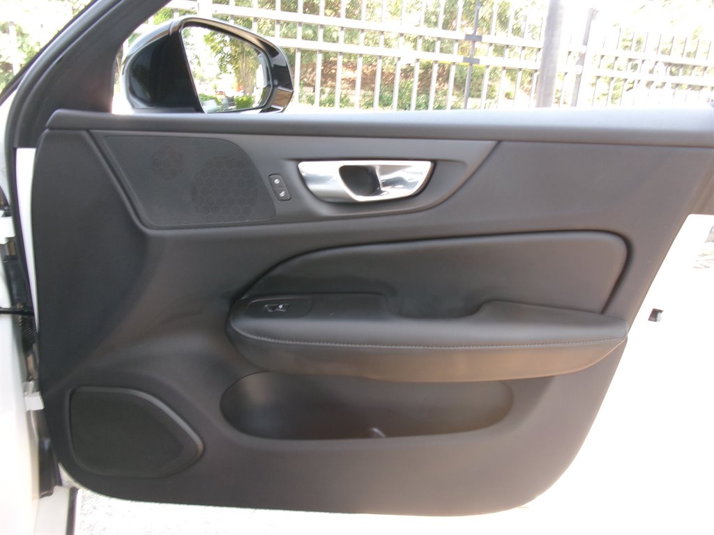 2024 Volvo S60 - $36,990