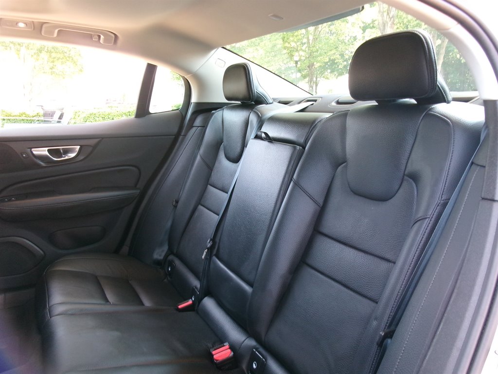 2024 Volvo S60 - $36,990