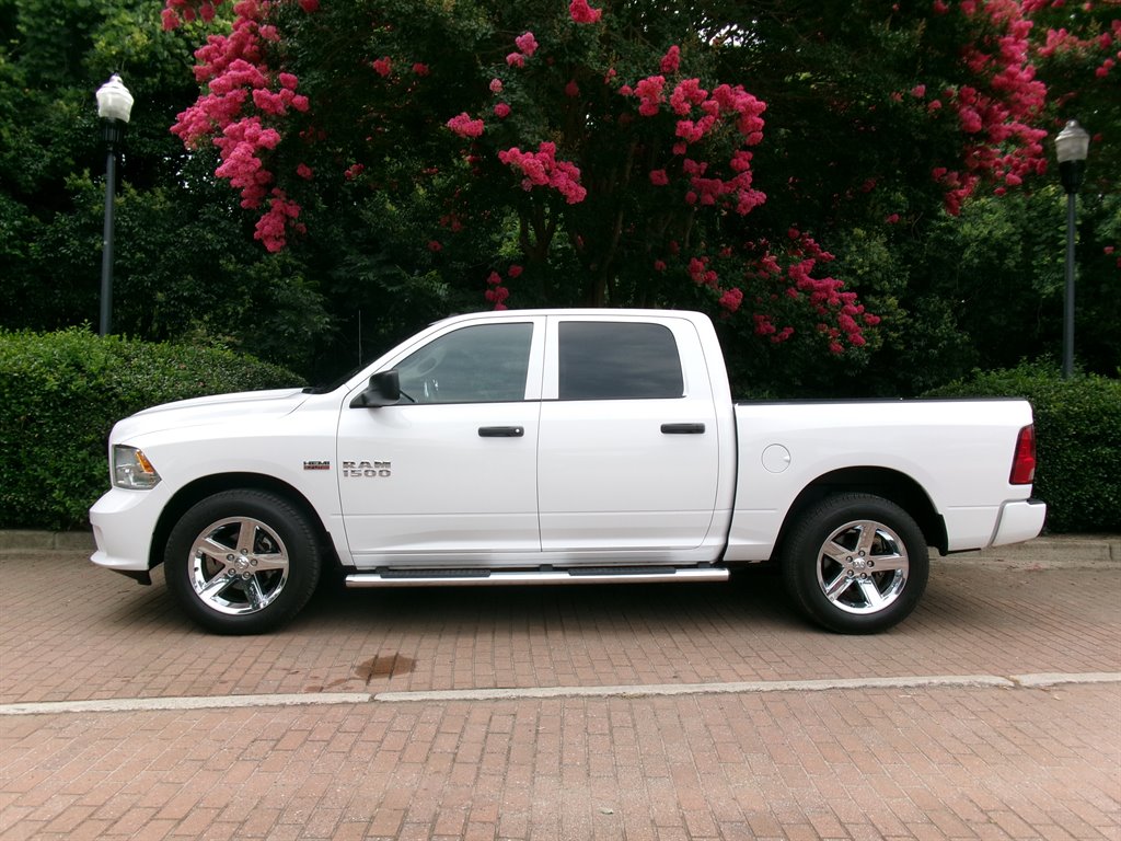 2017 Ram 1500 - $22,995