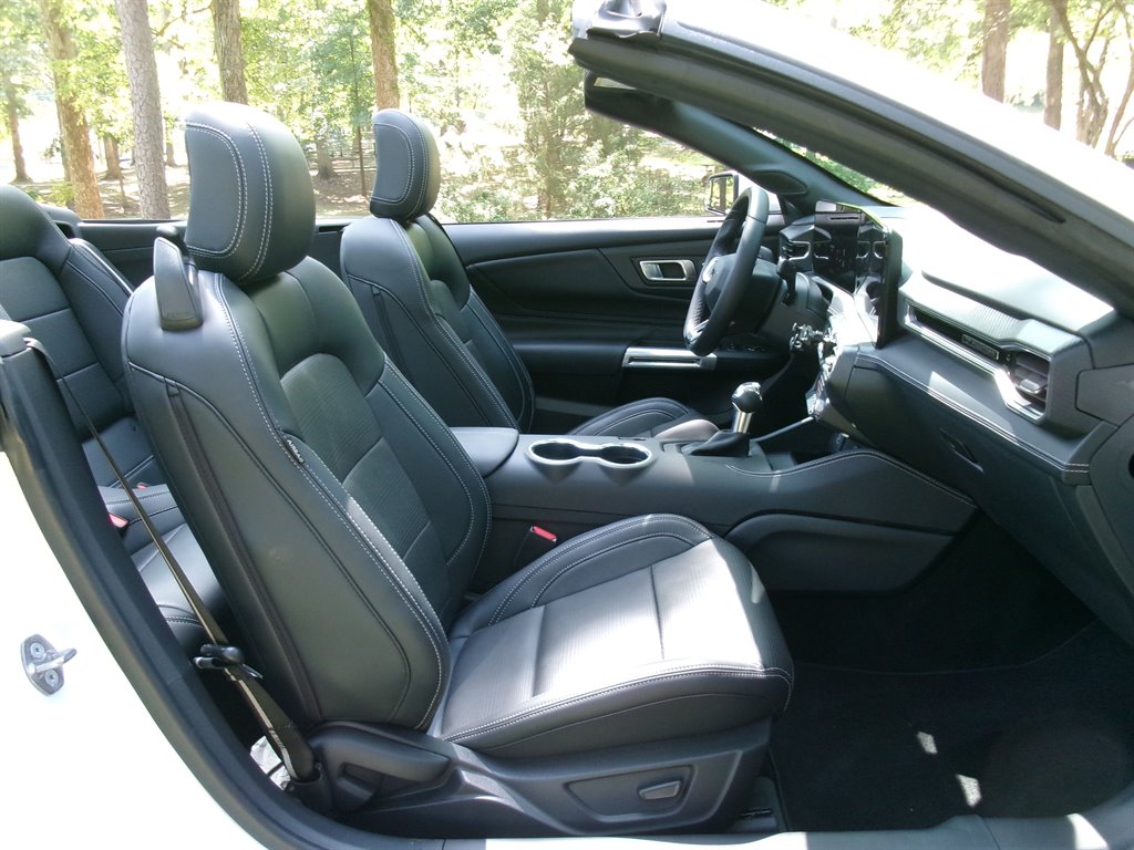 2025 Ford Mustang - $41,880