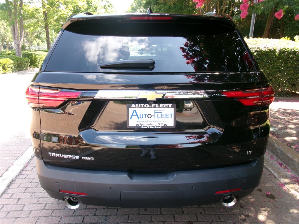 2022 Chevrolet Traverse - $24,995
