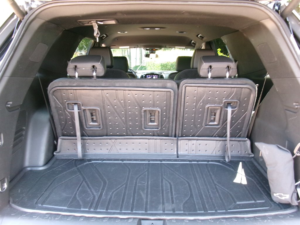2022 Chevrolet Traverse - $24,995