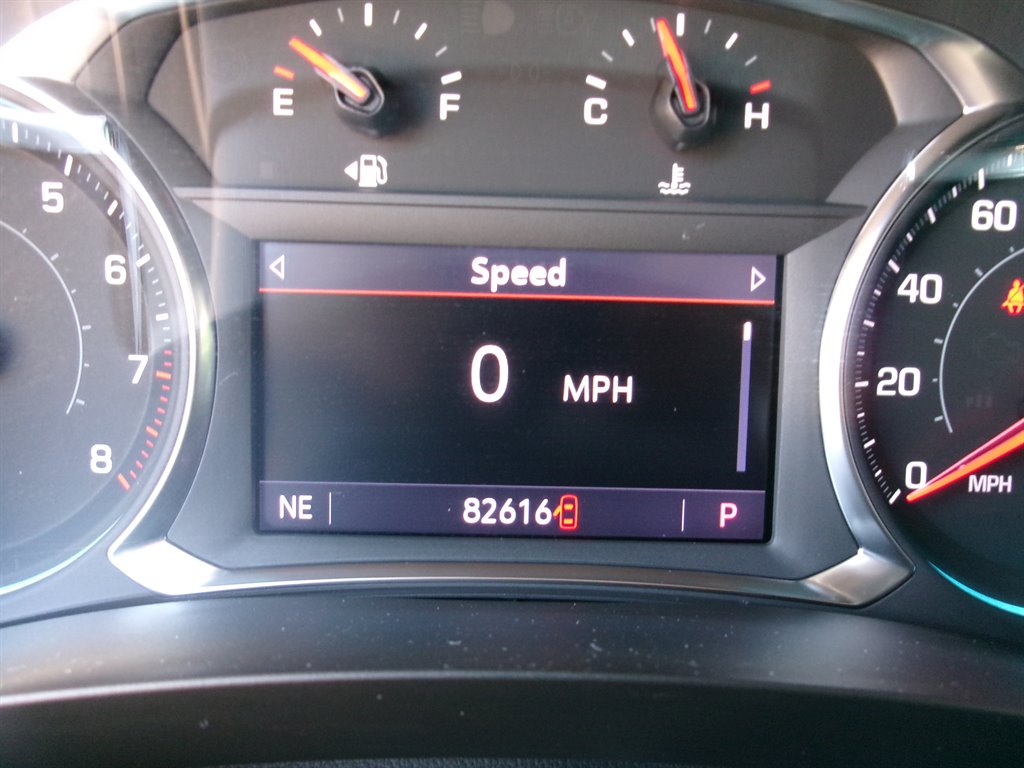 2022 Chevrolet Traverse - $24,995