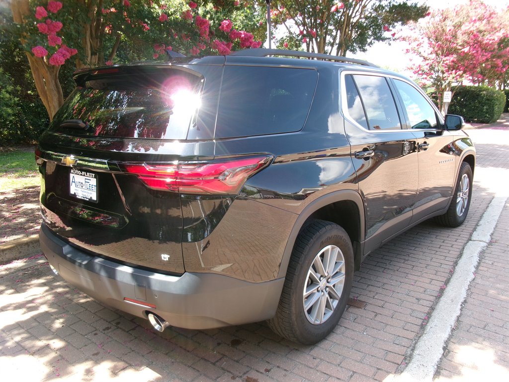 2022 Chevrolet Traverse - $24,995