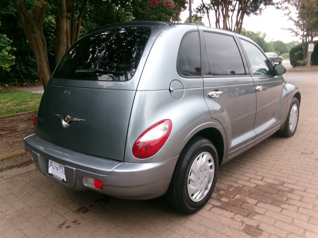 2009 Chrysler PT Cruiser - $12,995