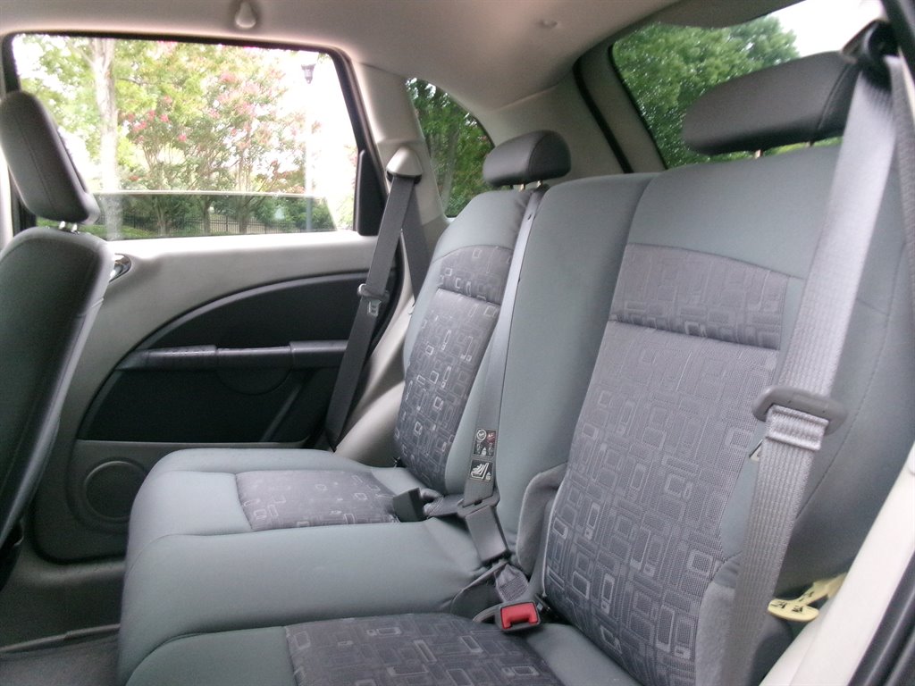 2009 Chrysler PT Cruiser - $12,995