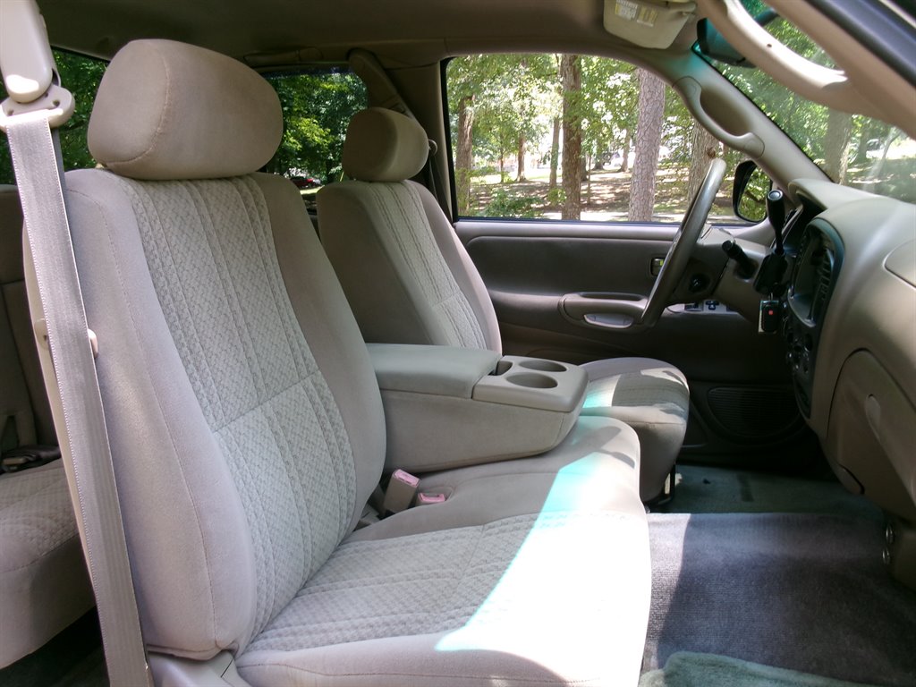 2003 Toyota Tundra - $16,995