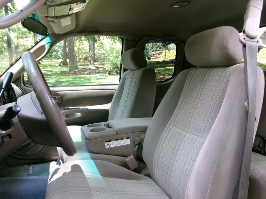 2003 Toyota Tundra - $16,995