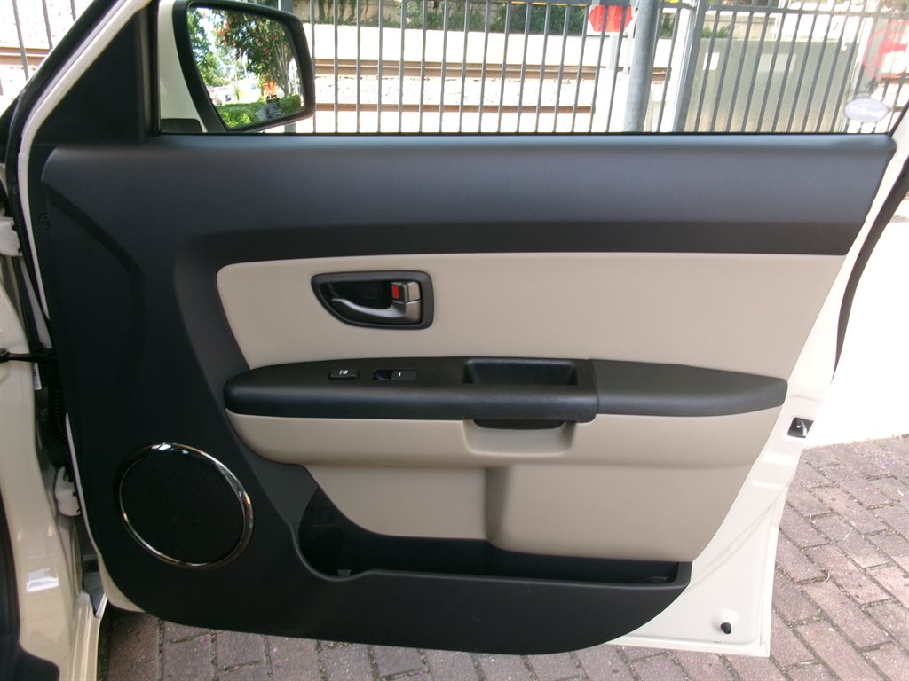 2011 Kia Soul - $7,995
