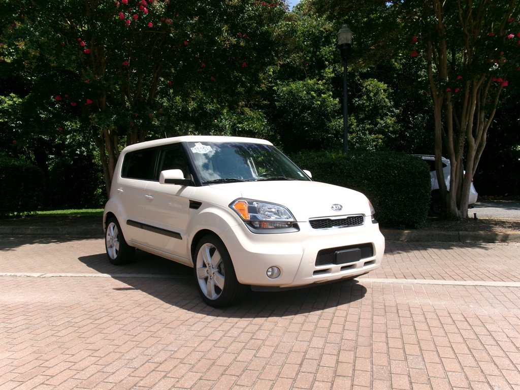 2011 Kia Soul - $7,995