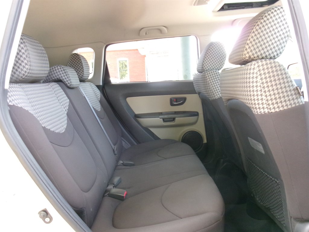 2011 Kia Soul - $7,995
