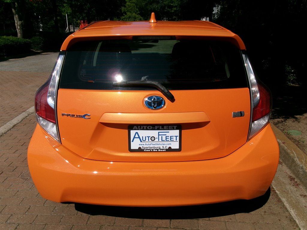 2015 Toyota Prius - $11,995