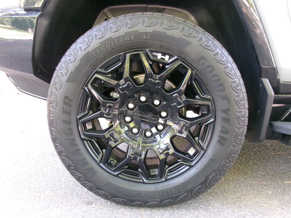 2024 GMC Hummer EV SUV - $72,990