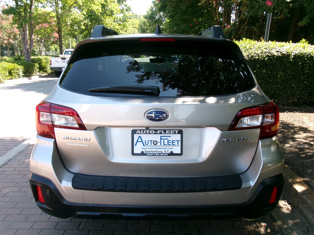 2018 Subaru Outback - $14,995