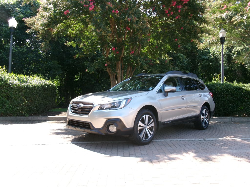 2018 Subaru Outback - $14,995
