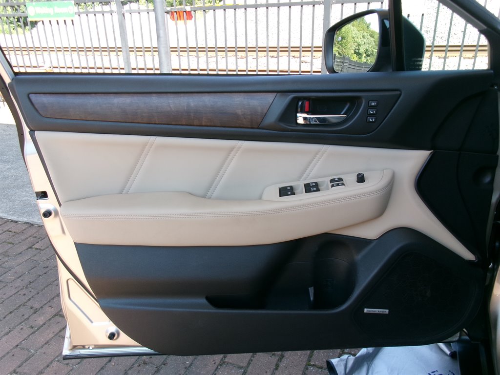 2018 Subaru Outback - $14,995