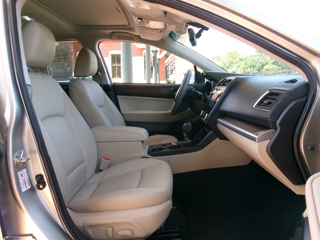 2018 Subaru Outback - $14,995