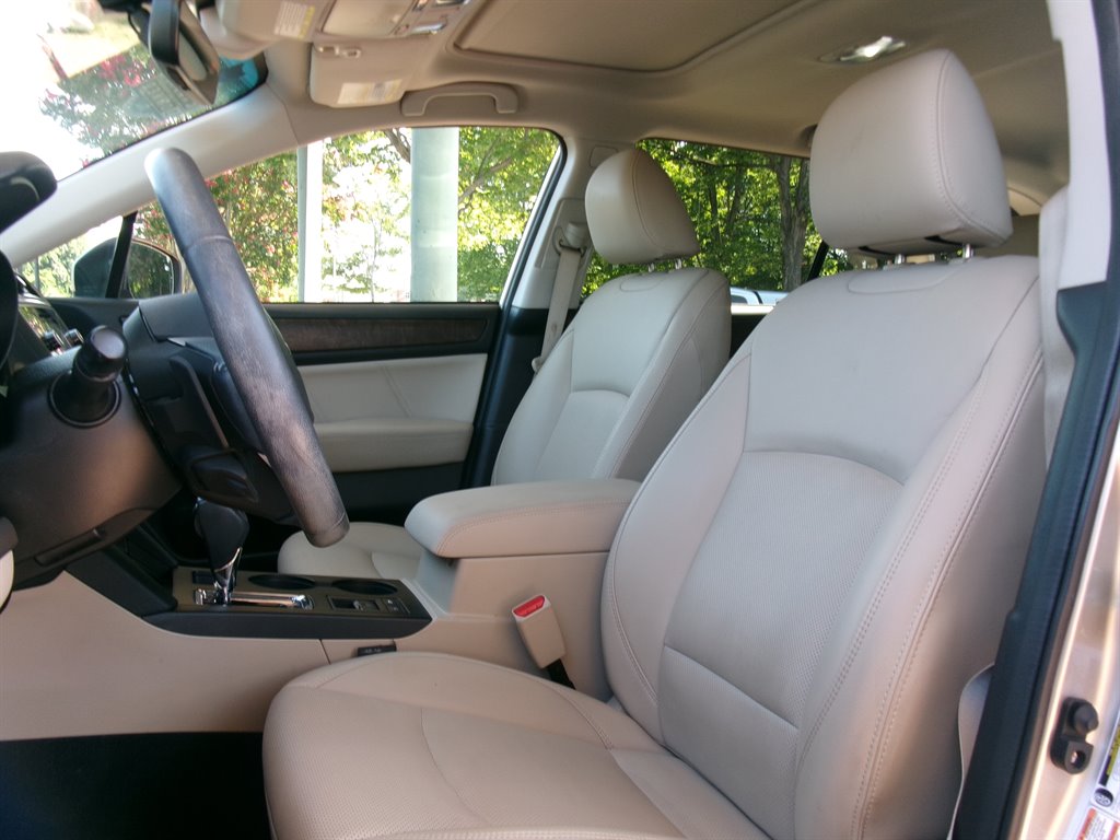 2018 Subaru Outback - $14,995