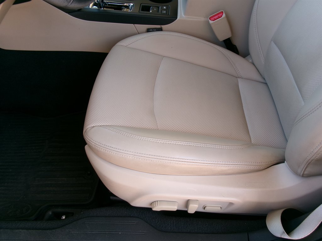 2018 Subaru Outback - $14,995