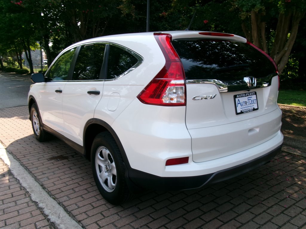 2015 Honda CR-V - $14,995