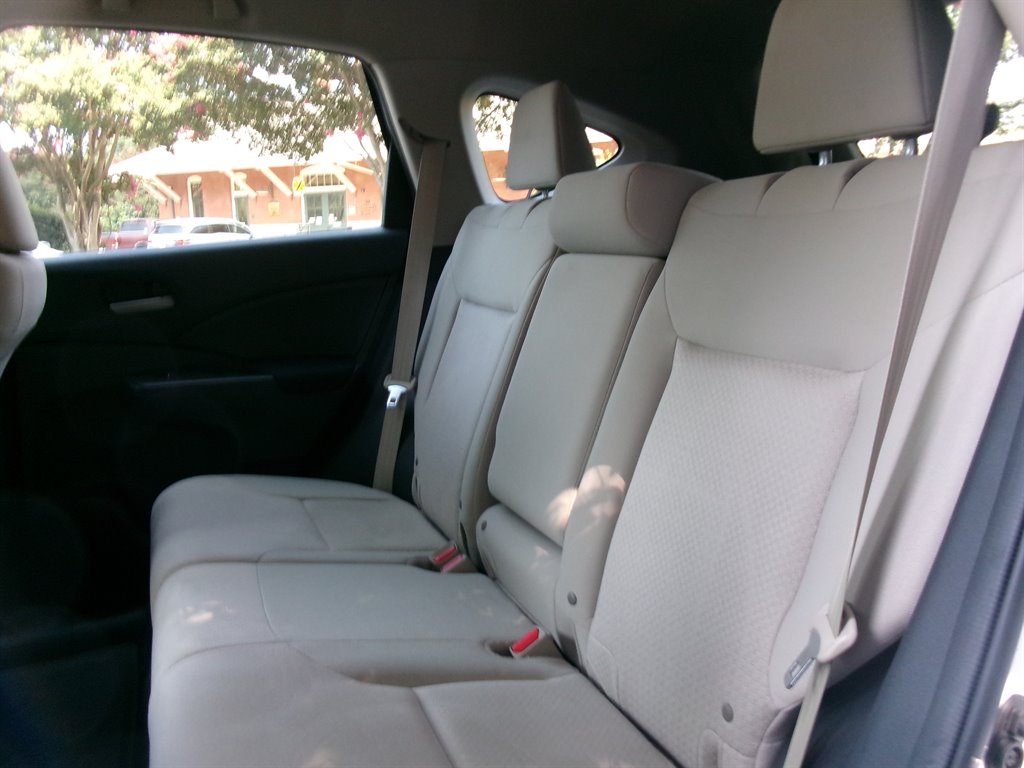 2015 Honda CR-V - $14,995