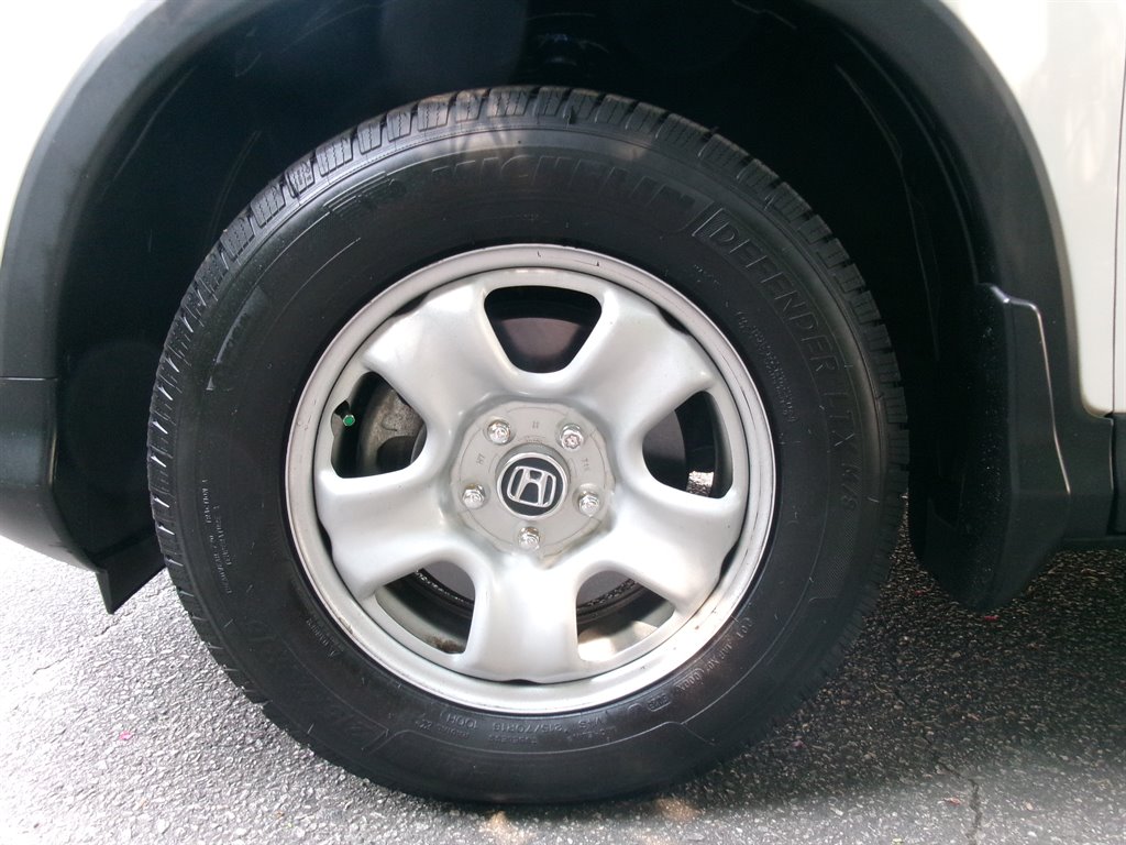 2015 Honda CR-V - $14,995