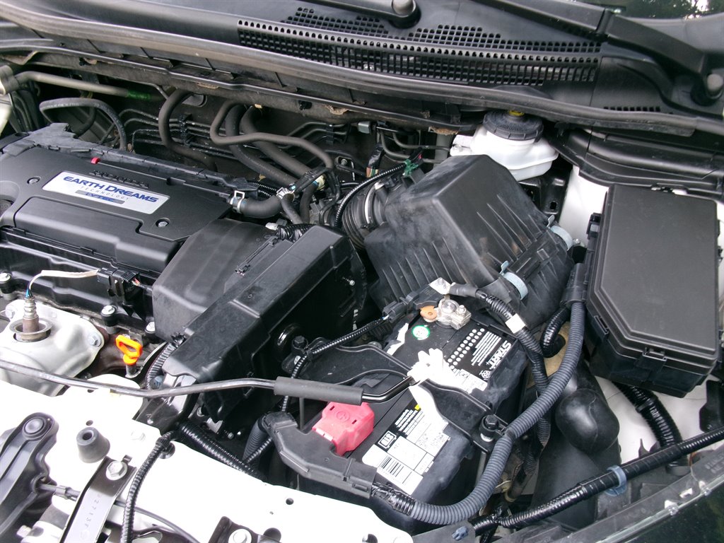 2015 Honda CR-V - $14,995