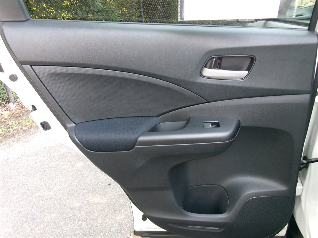 2015 Honda CR-V - $14,995