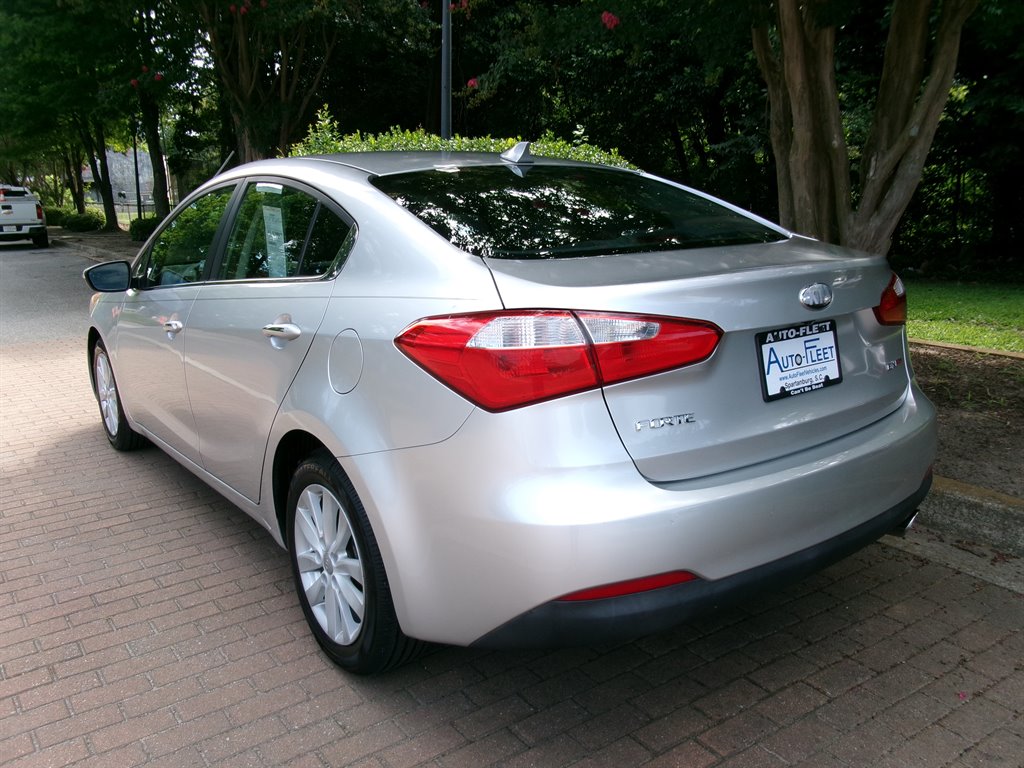 2014 Kia Forte - $9,995