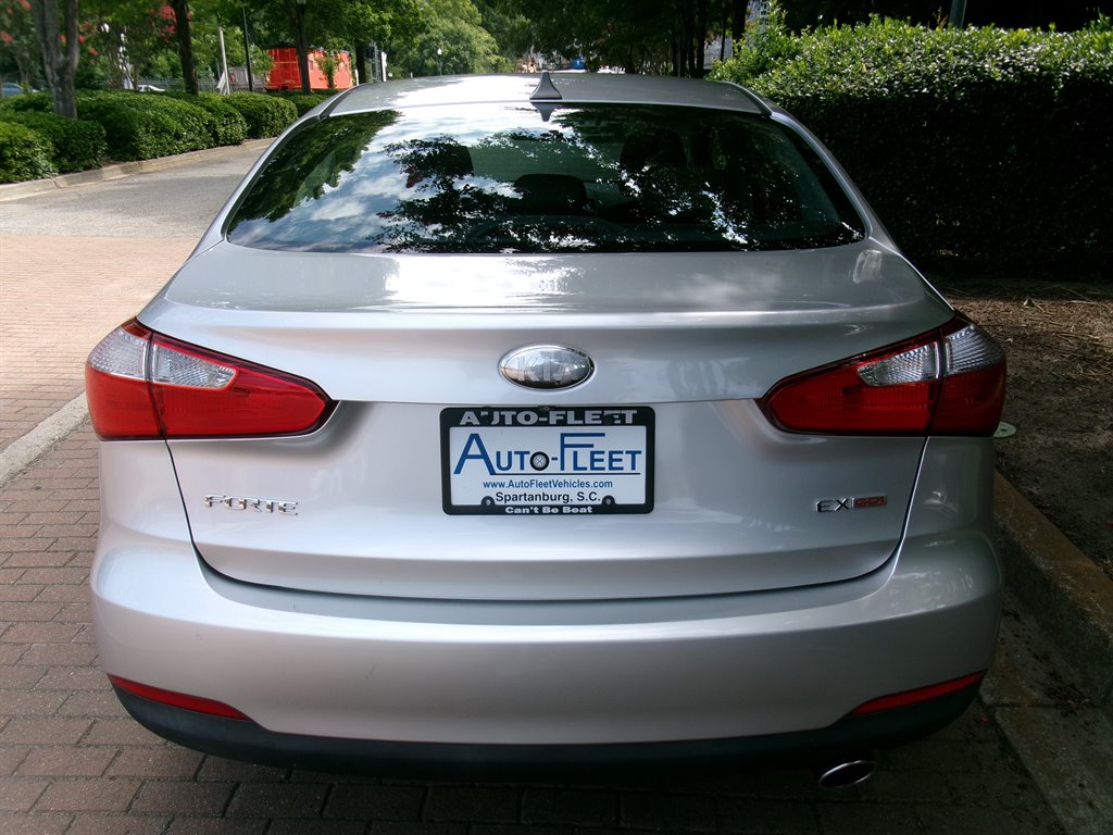 2014 Kia Forte - $9,995