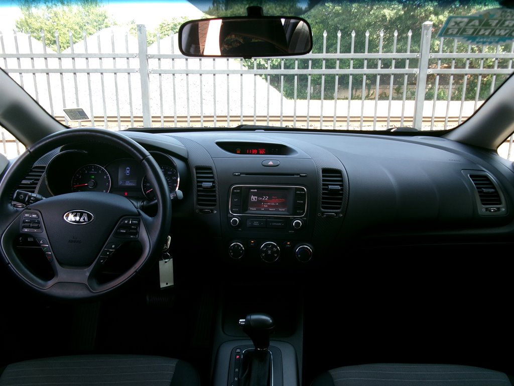 2014 Kia Forte - $9,995
