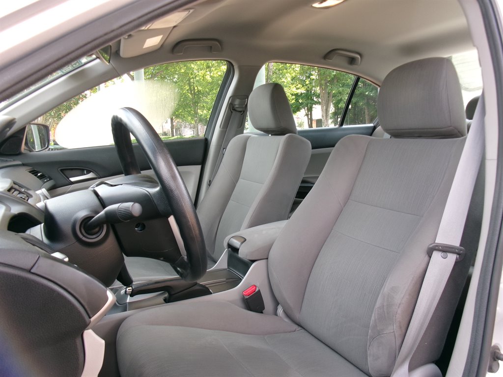 2012 Honda Accord - $14,995