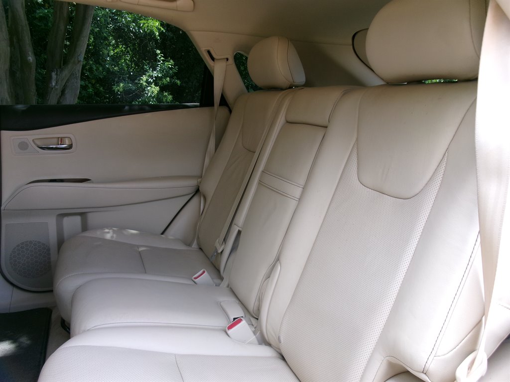 2013 Lexus RX - $15,995
