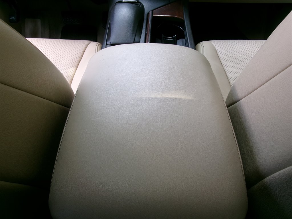 2013 Lexus RX - $15,995