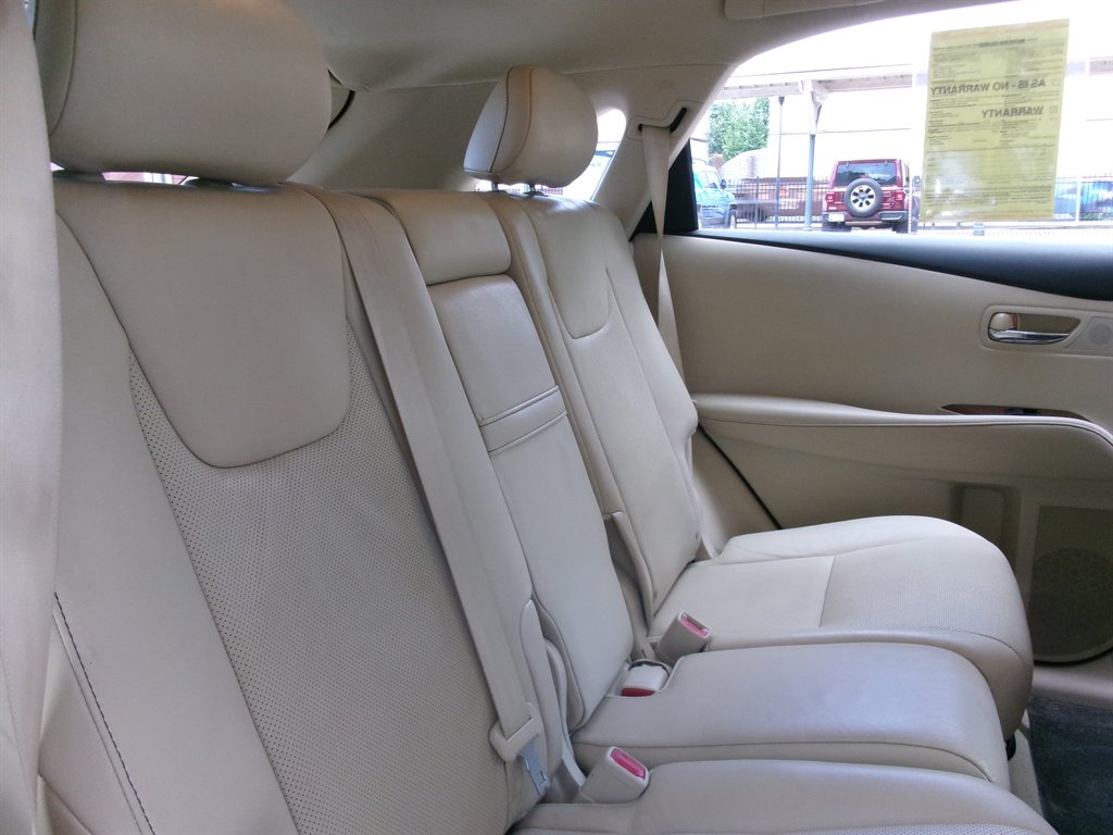 2013 Lexus RX - $15,995