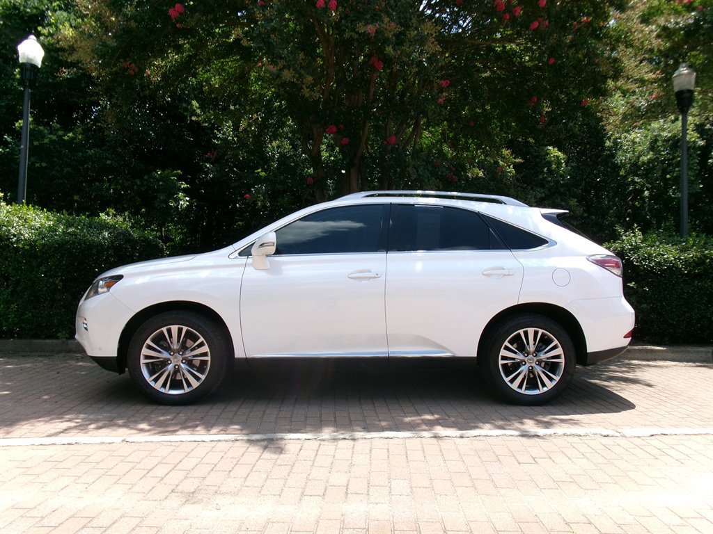 2013 Lexus RX - $15,995
