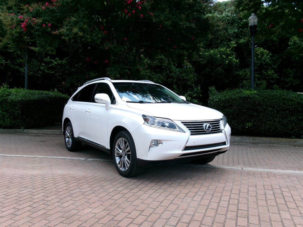 2013 Lexus RX - $15,995