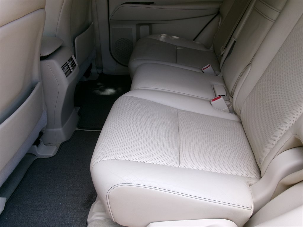 2013 Lexus RX - $15,995