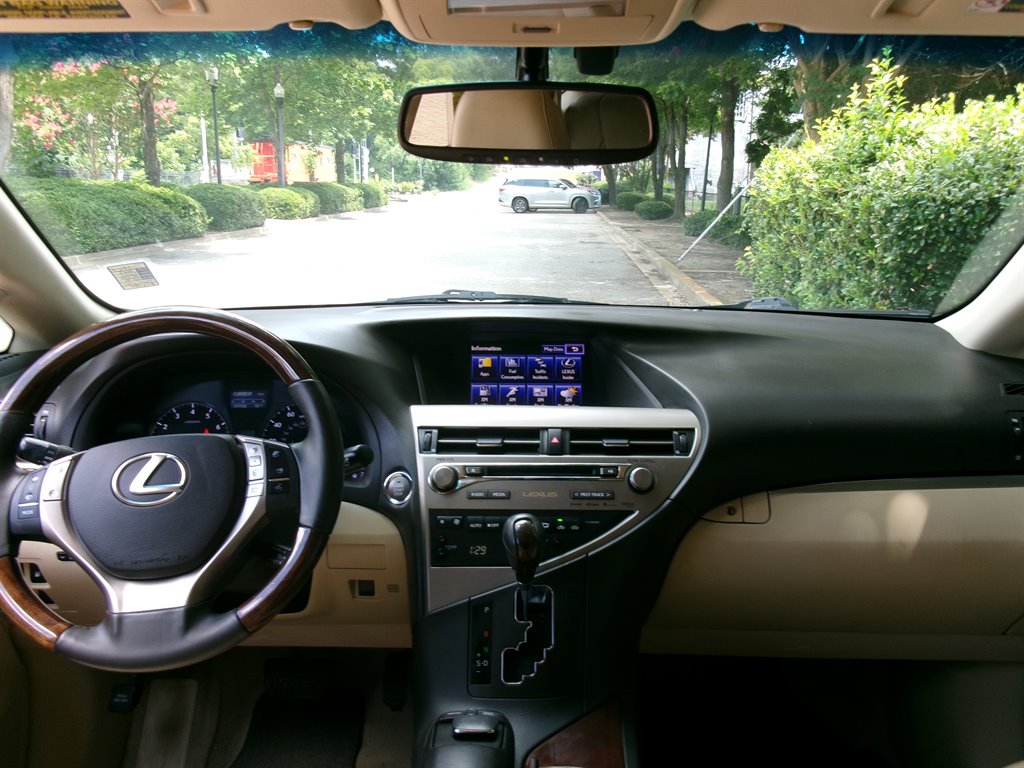 2013 Lexus RX - $15,995