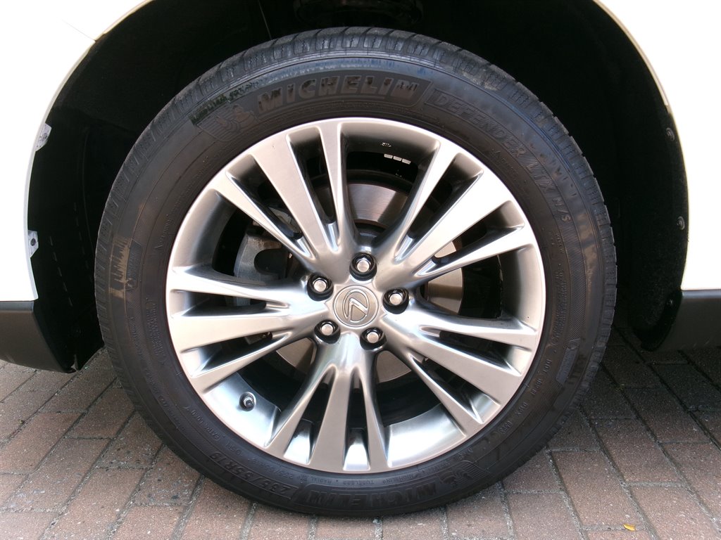 2013 Lexus RX - $15,995
