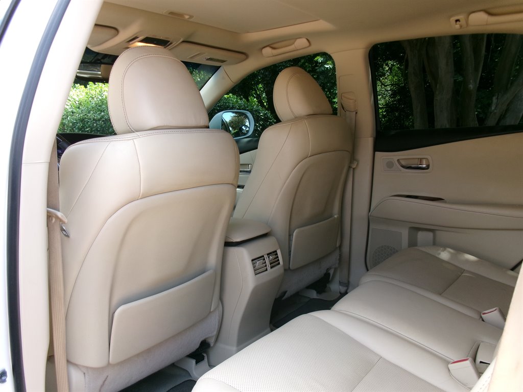2013 Lexus RX - $15,995