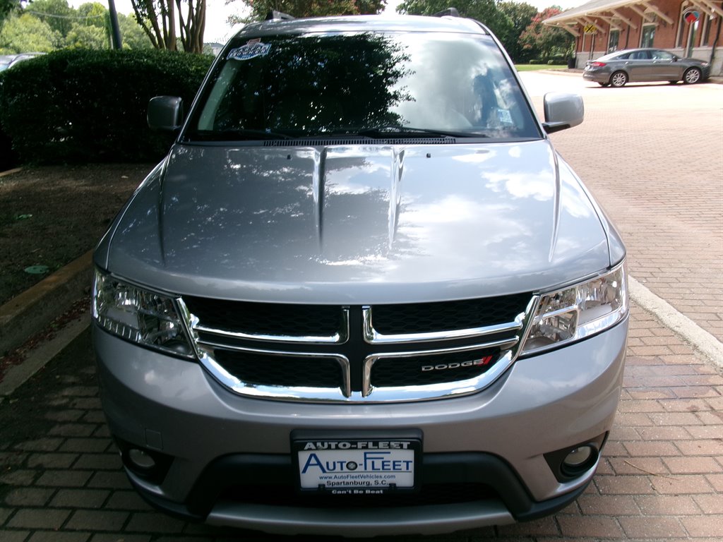2018 Dodge Journey - $16,995