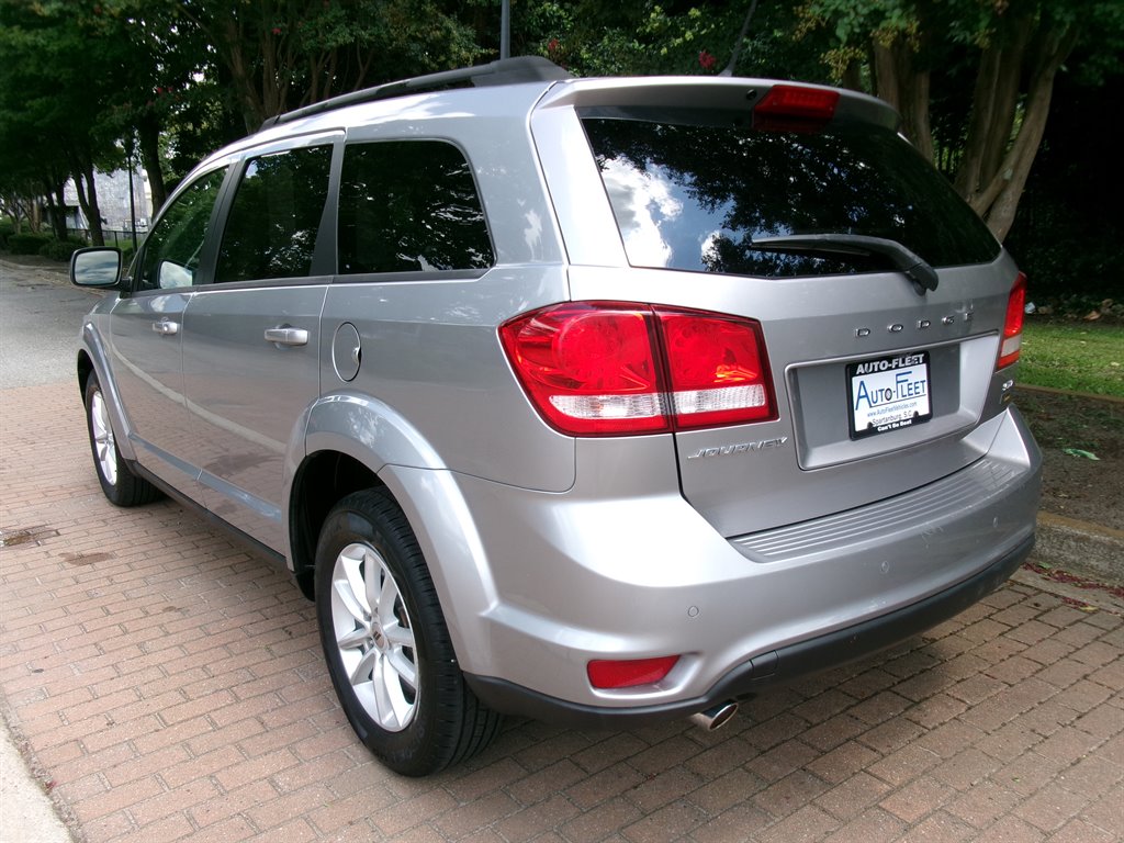 2018 Dodge Journey - $16,995