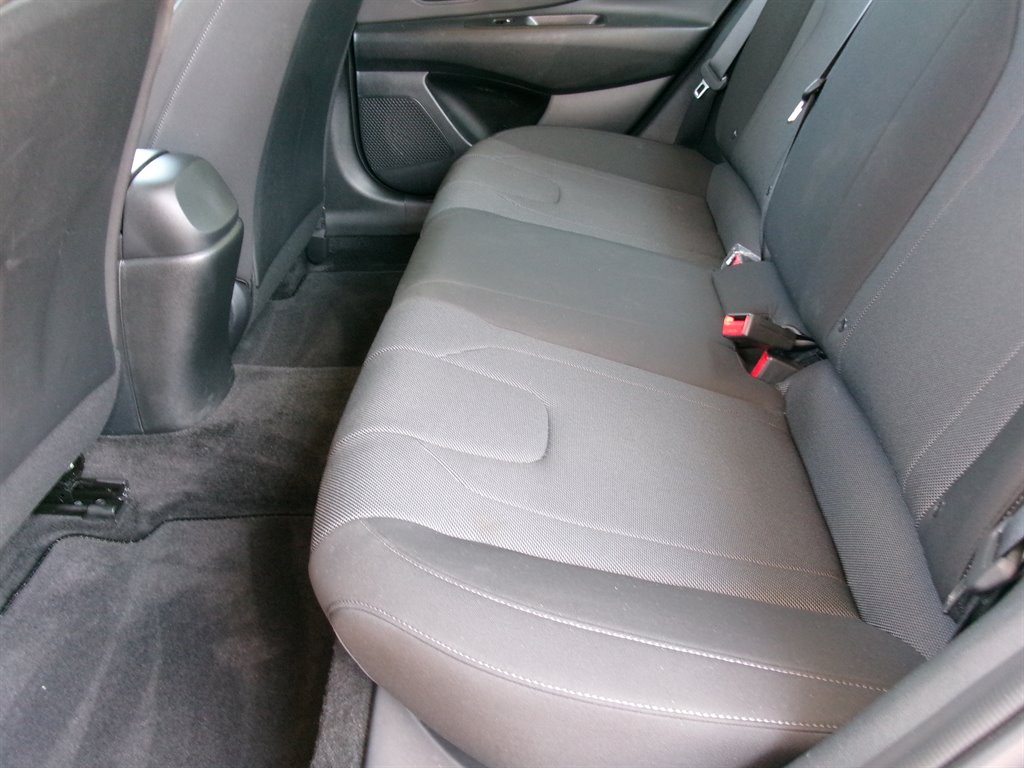 2023 Hyundai Elantra - $15,995