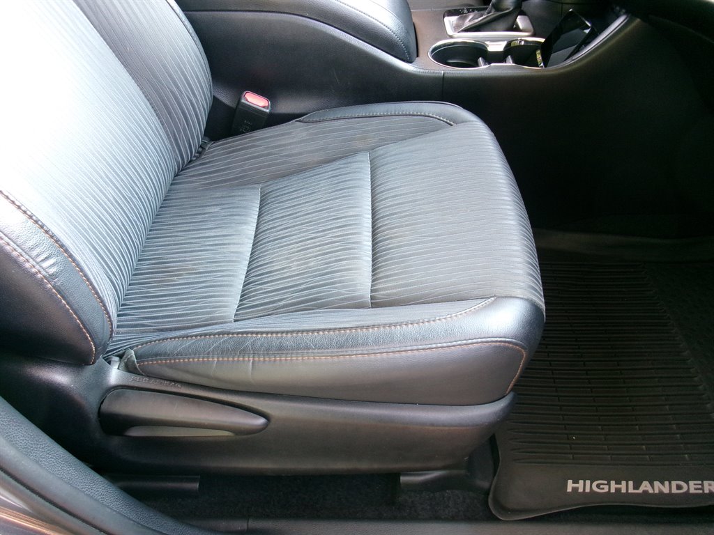 2019 Toyota Highlander - $14,995